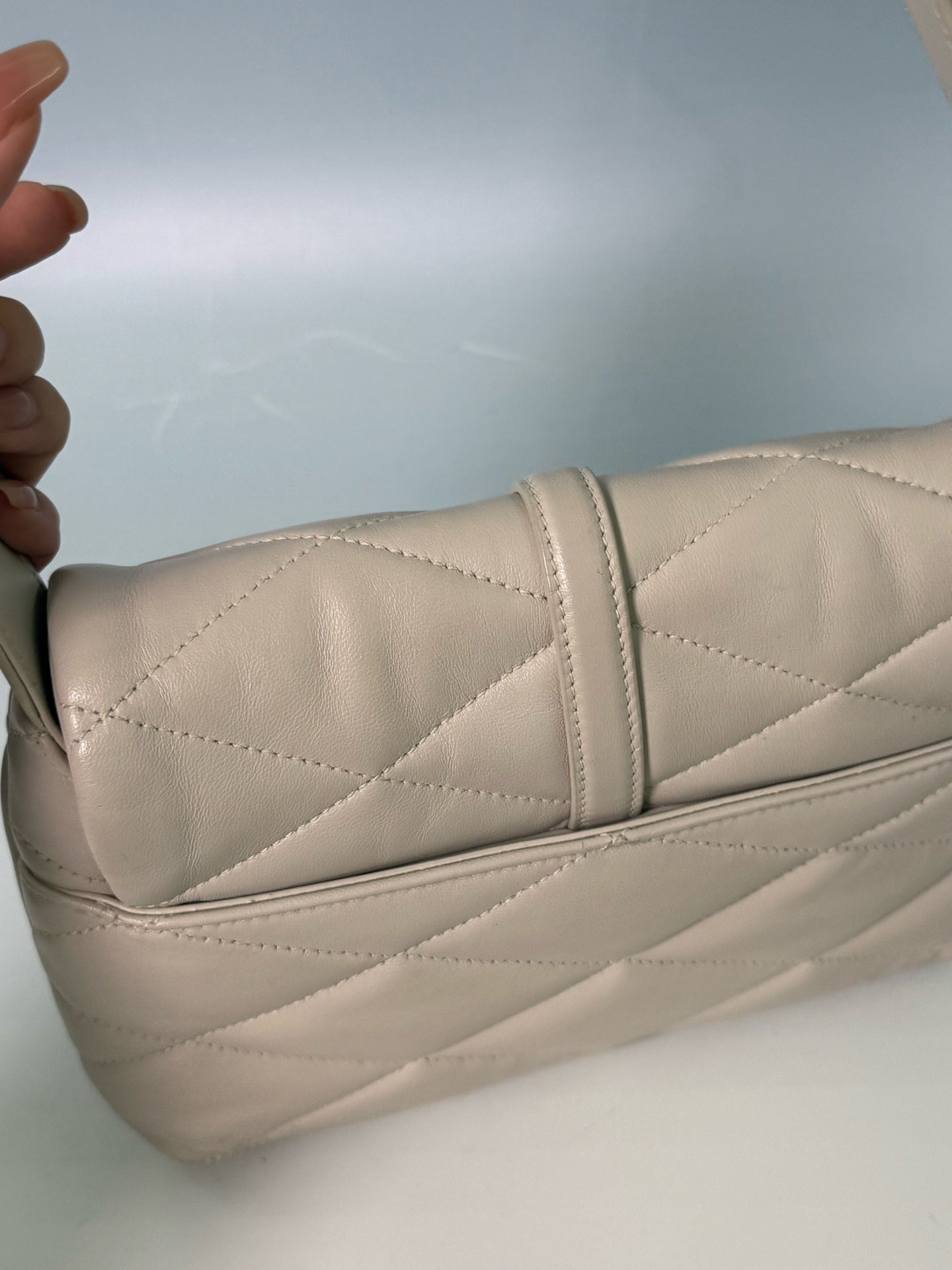 Saint Laurent - LE 5 à 7 - Leather - White - (medium)