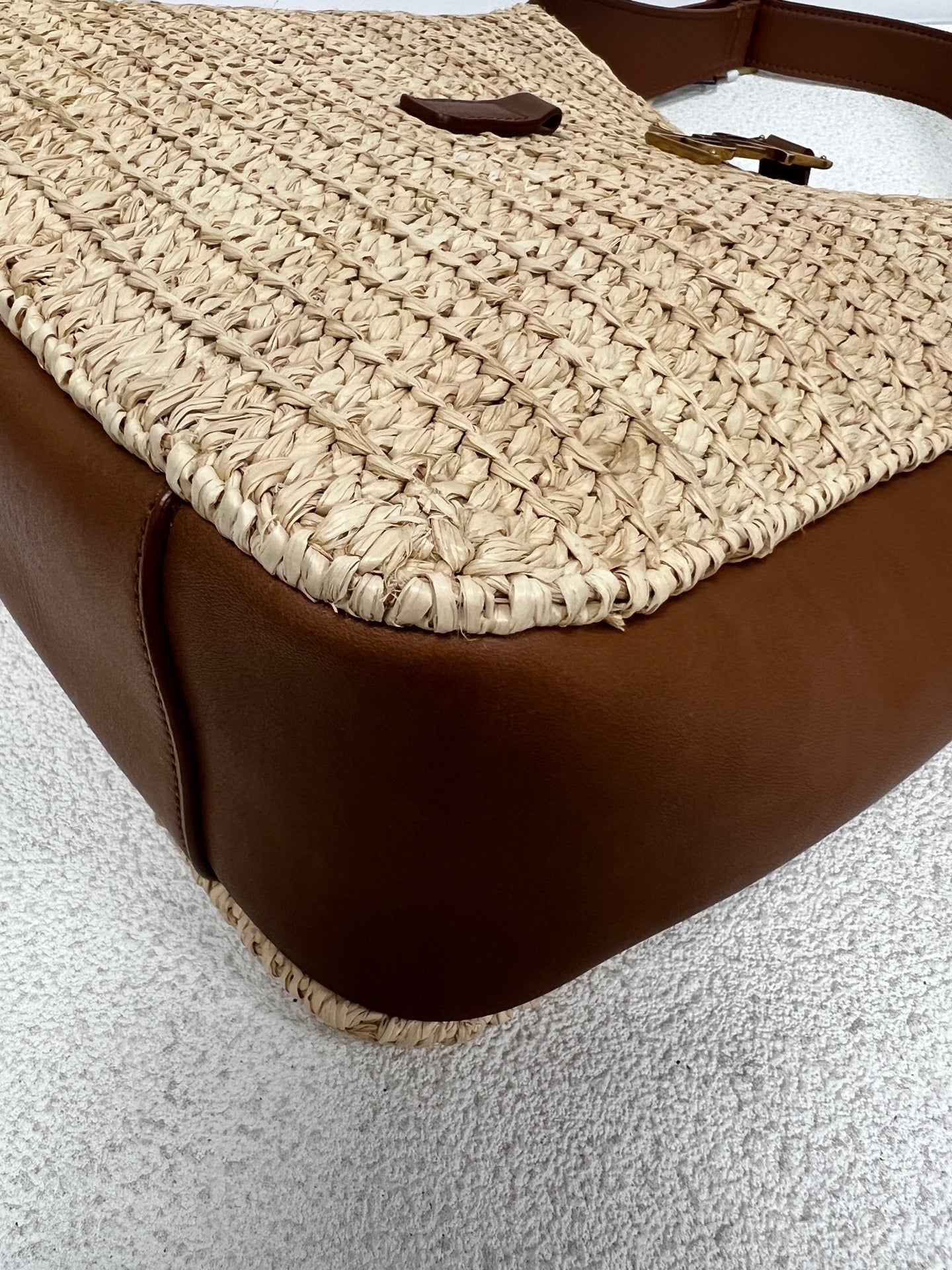 Saint Laurent - Le 5 a 7 - Wicker - Brown - (small)