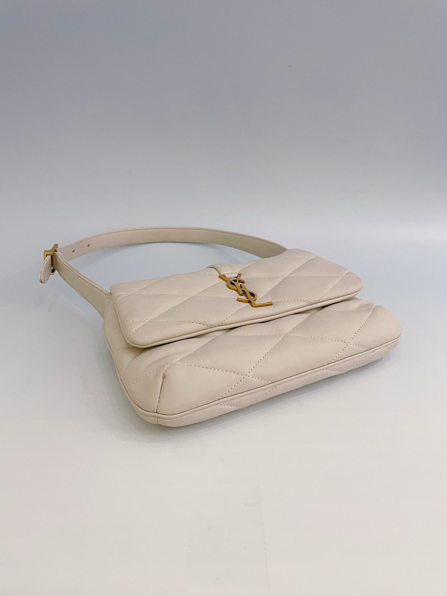 Saint Laurent - LE5A7 - Leather - White