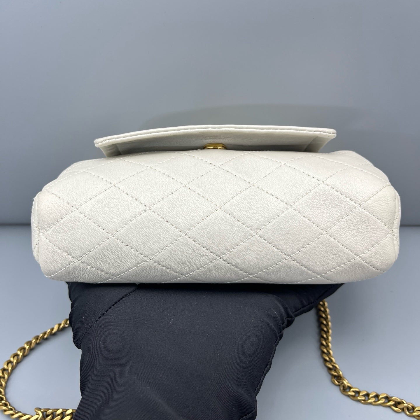Saint Laurent - Lolita - Leather - White