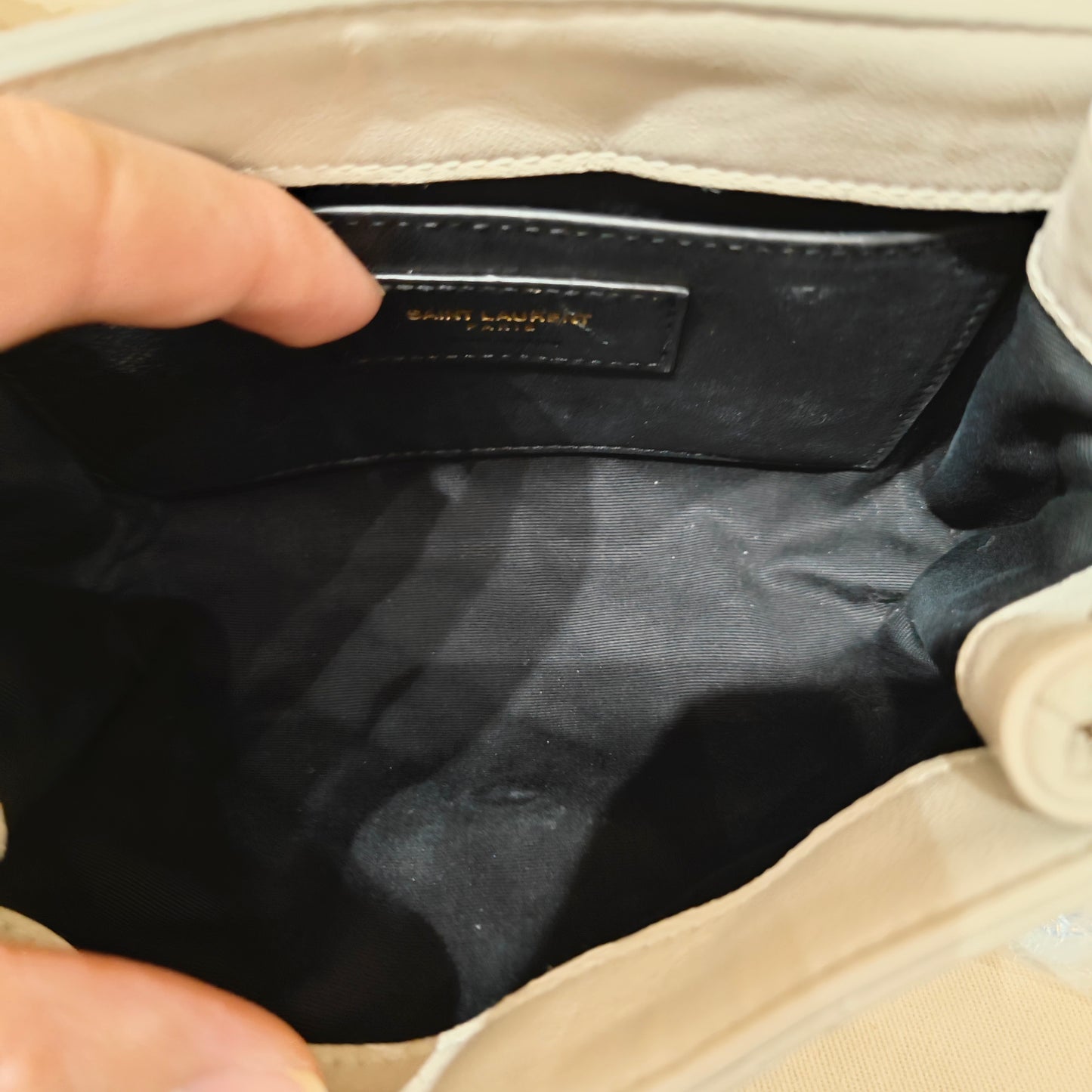 Saint Laurent - Lolita - Calfskin leather - White - (mini)