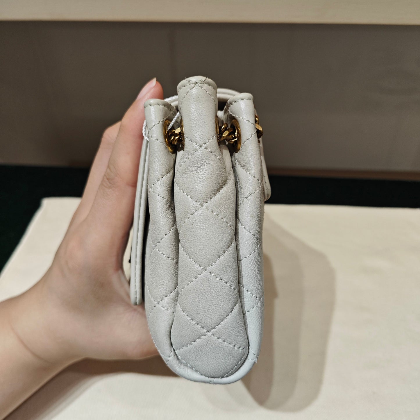 Saint Laurent - Lolita - Calfskin leather - White - (mini)