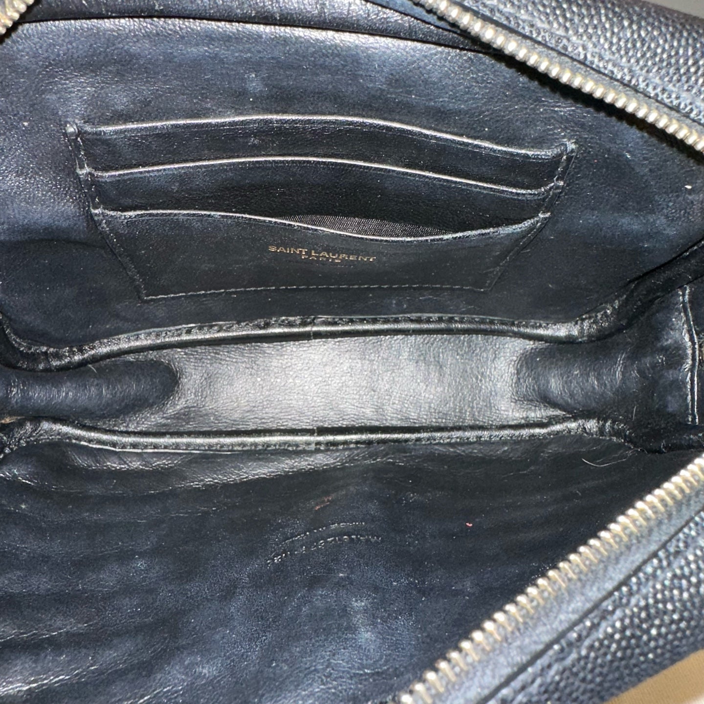 Saint Laurent - Lou Camera Bag - Grained leather - Black - (mini)