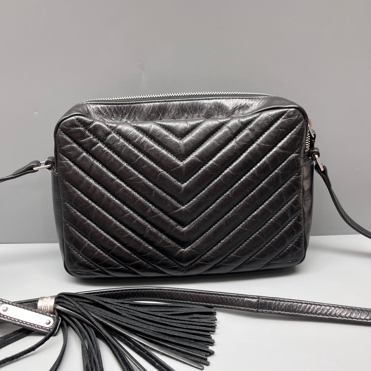 Saint Laurent - Lou Camera Bag - Leather - Black - (Small)
