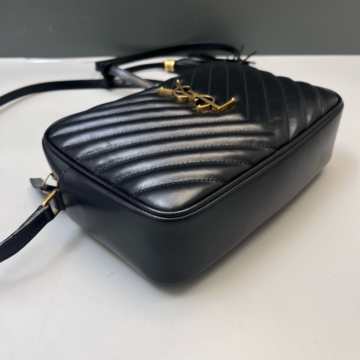 Saint Laurent - Lou Camera Bag - Leather - Black - (small)