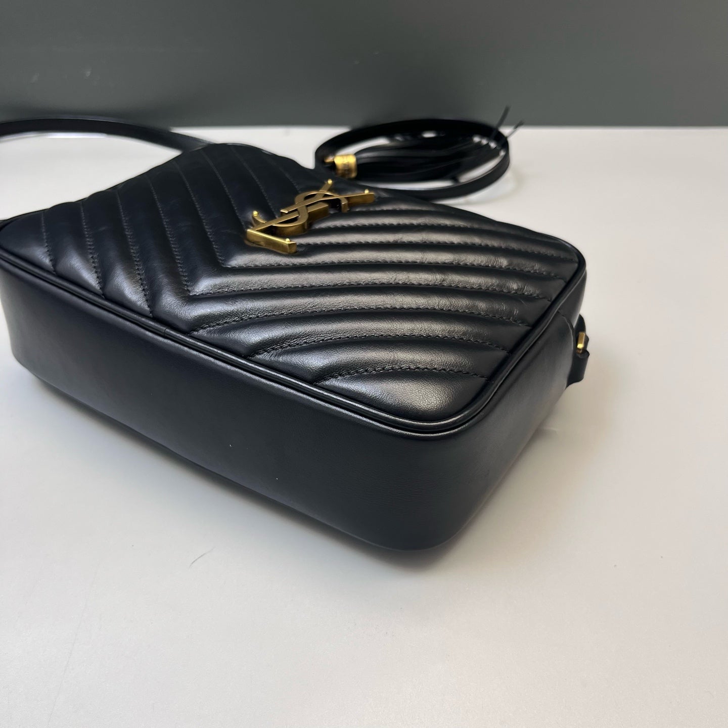 Saint Laurent - Lou Camera Bag - Leather - Black - (small)