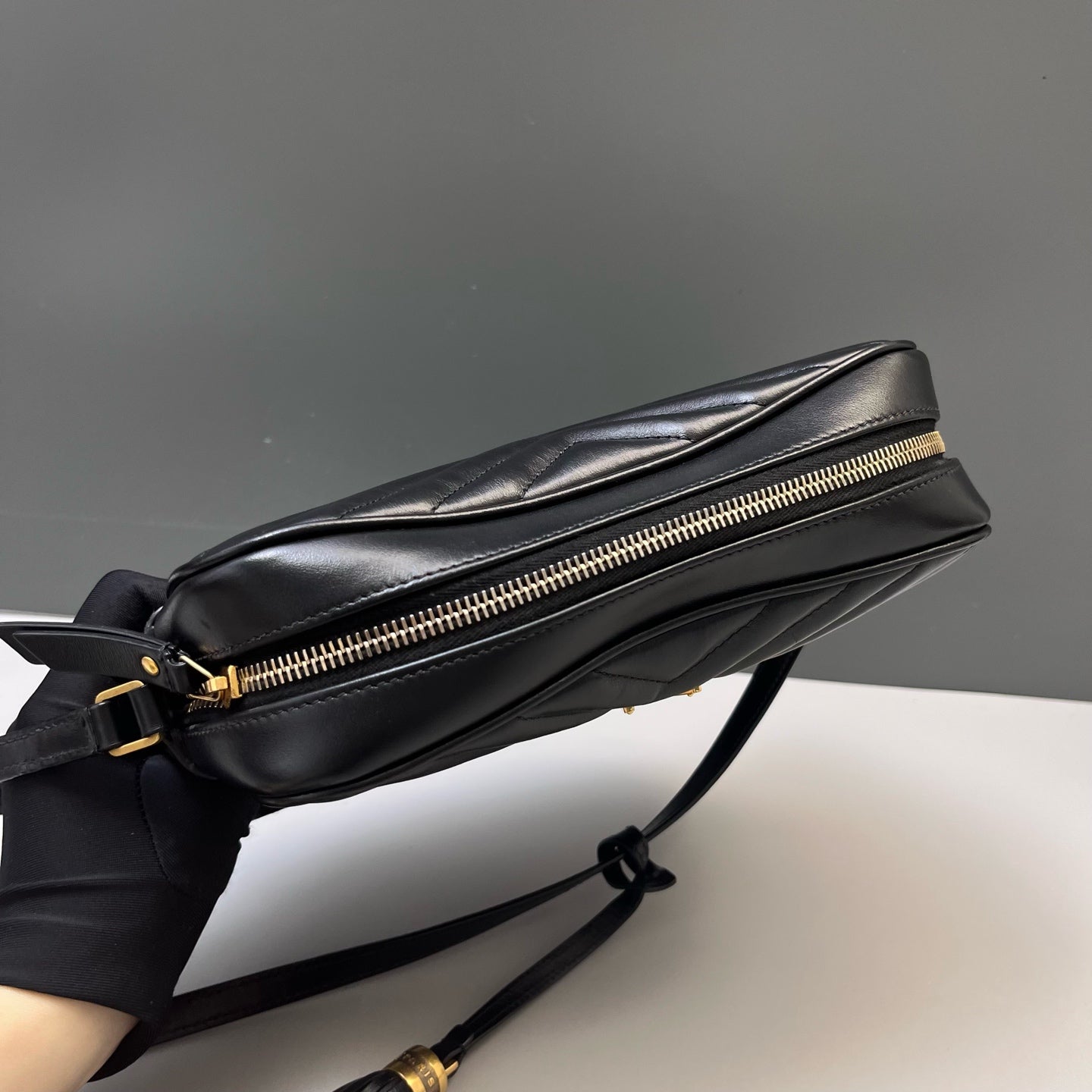 Saint Laurent - Lou Camera Bag - Leather - Black - (small)