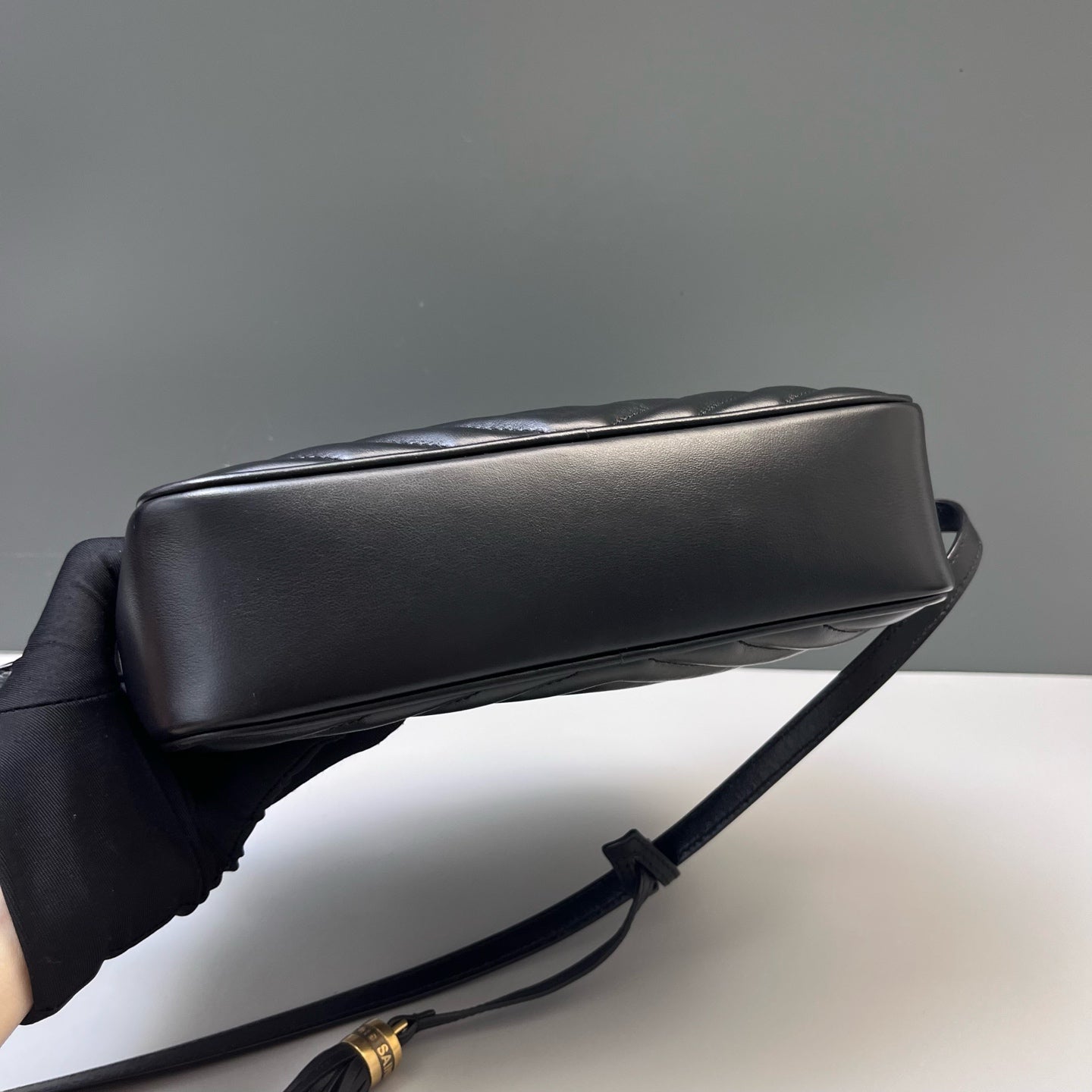 Saint Laurent - Lou Camera Bag - Leather - Black - (small)