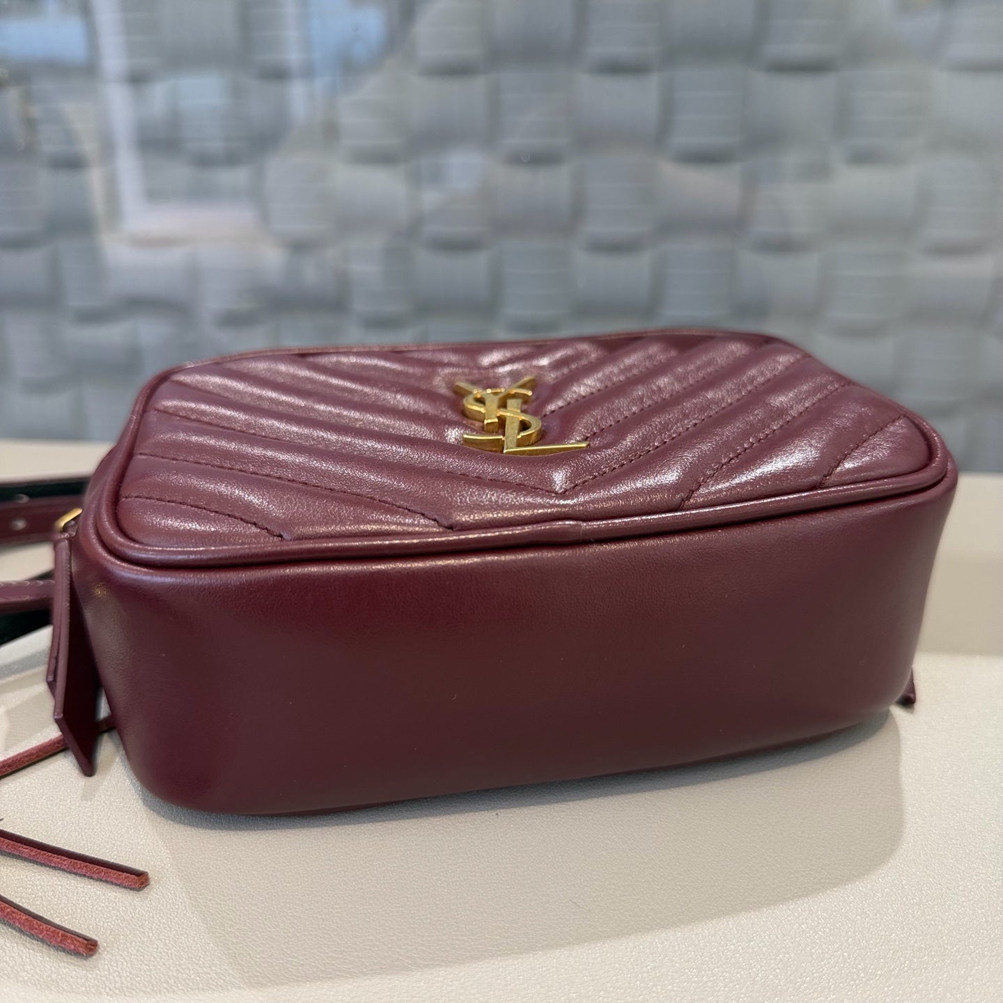Saint Laurent - Lou Camera Bag - Leather - Burgundy - (mini)