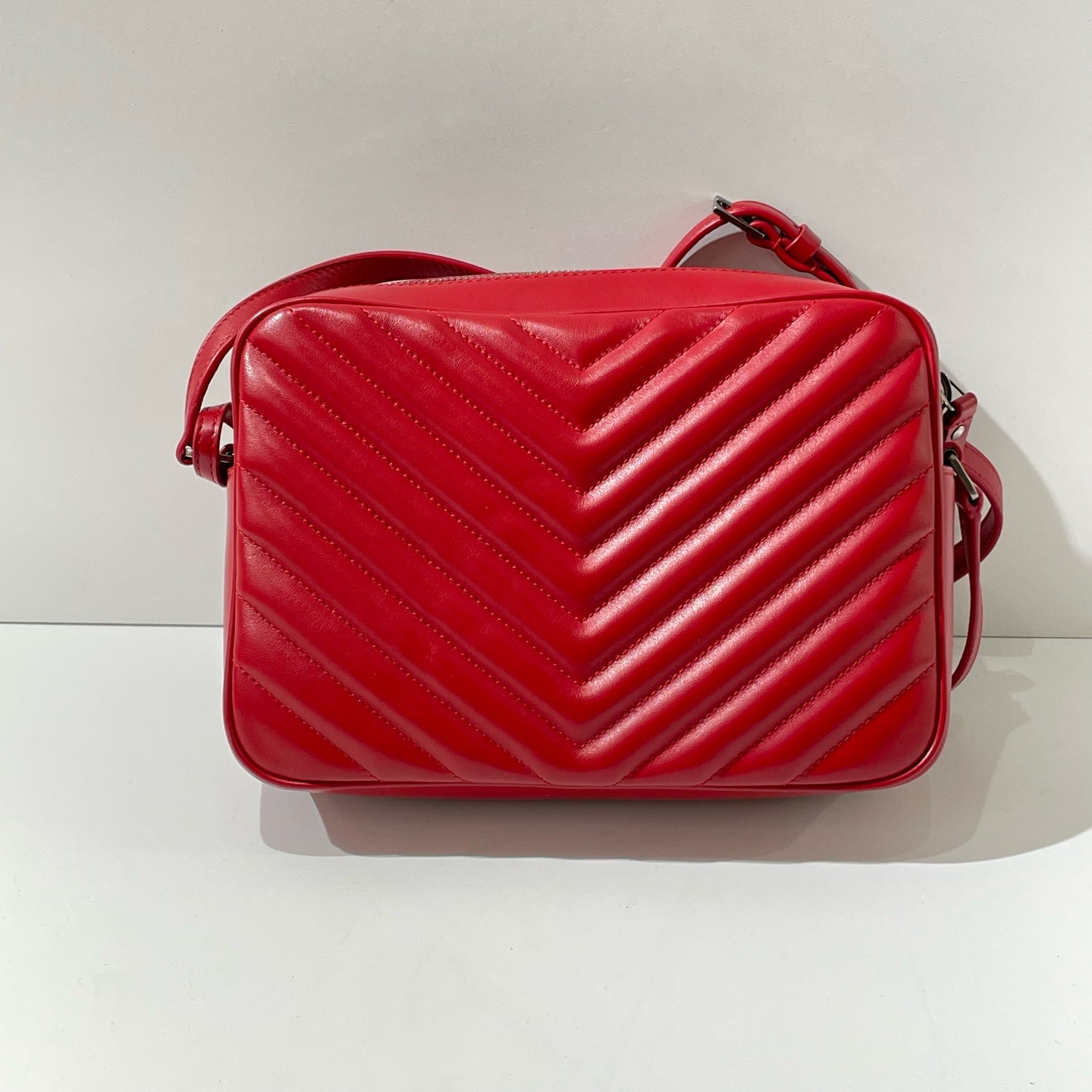 Saint Laurent - Lou Camera Bag - Leather - Red - (small)