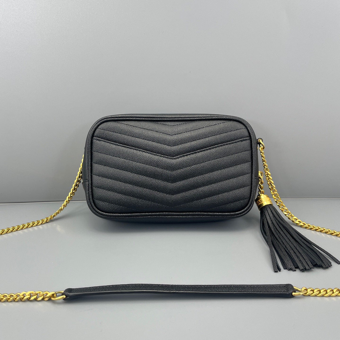 Saint Laurent - Lou Camera Bag with Tassel - Grain de poudre embossed leather - Black - (mini)