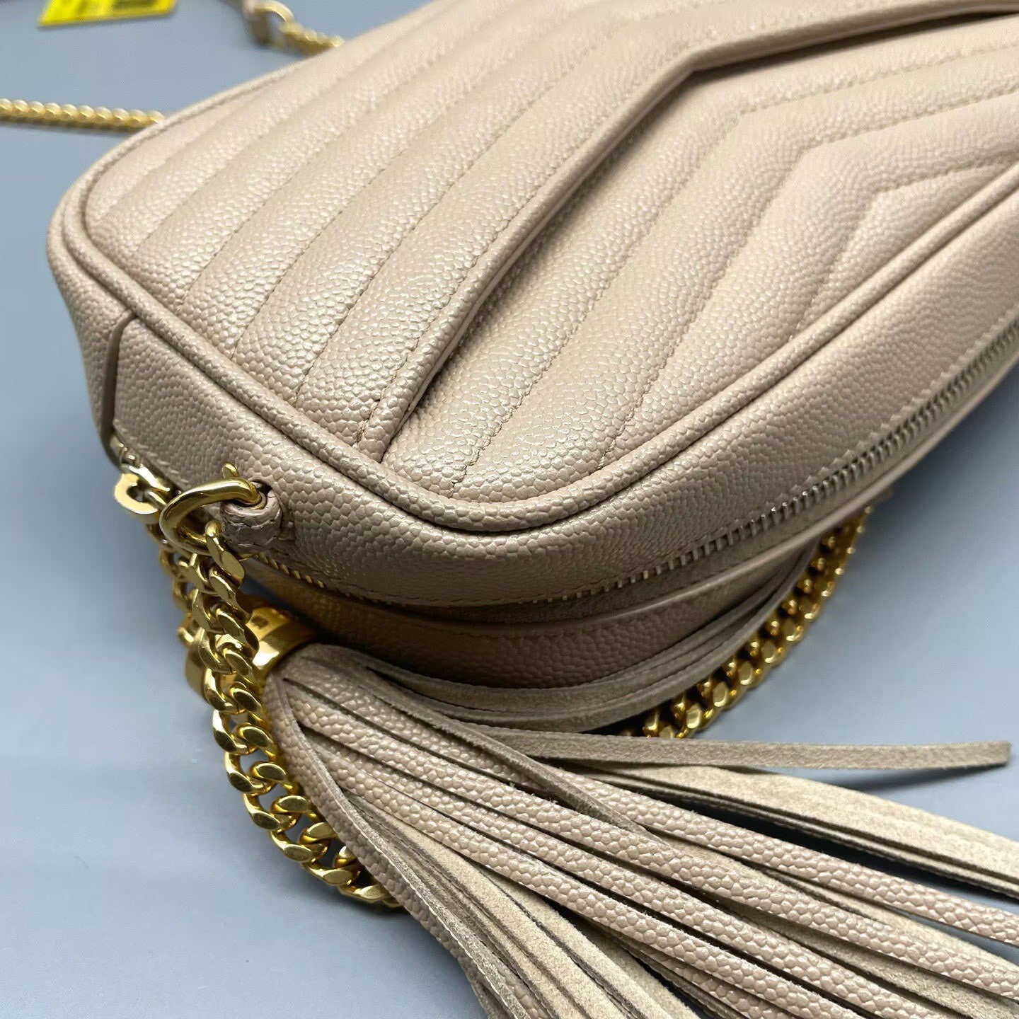 Saint Laurent - Lou Camera Bag with Tassel - Grainy calfskin leather - Beige - (mini)