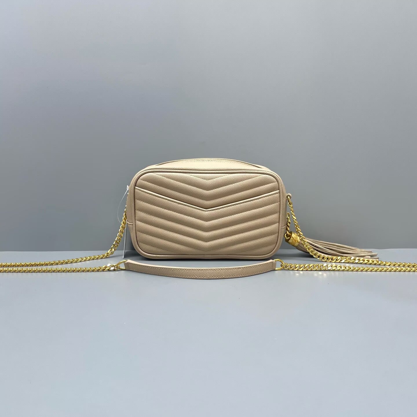 Saint Laurent - Lou Camera Bag with Tassel - Grainy calfskin leather - Beige - (mini)