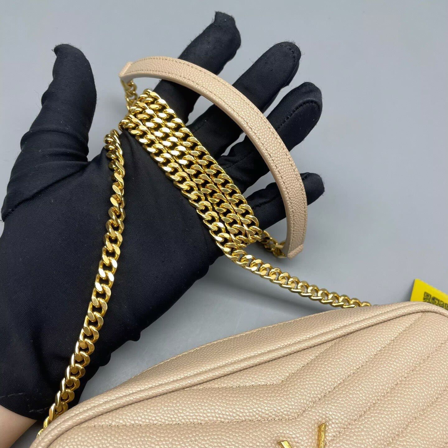 Saint Laurent - Lou Camera Bag with Tassel - Grainy calfskin leather - Beige - (mini)