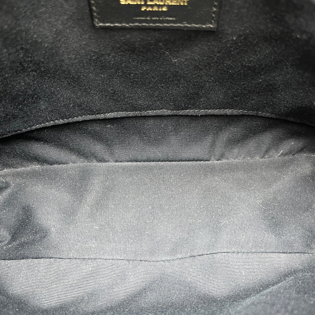 Saint Laurent - Lou Camera Bag with Tassel - Velvet - Black - (mini)