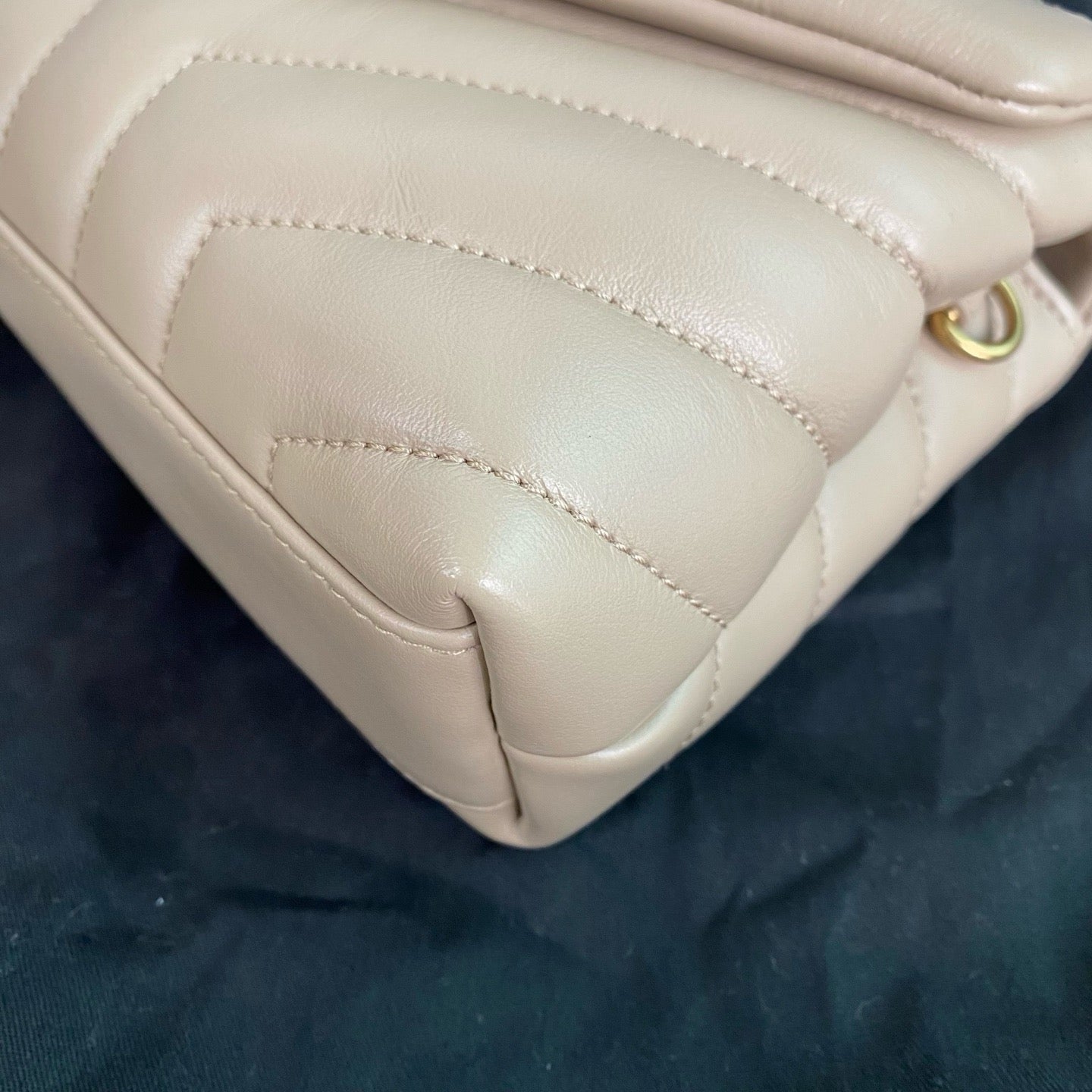 Saint Laurent - Loulou - Leather - Beige - (Small)