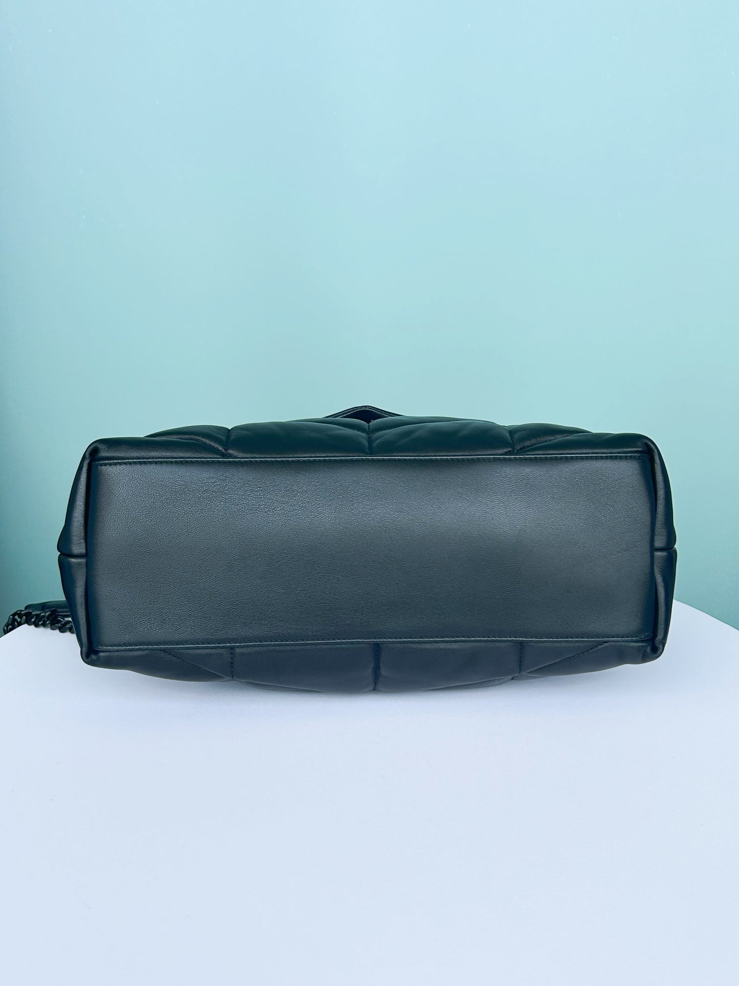 Saint Laurent - Loulou - Leather - Black - (large)