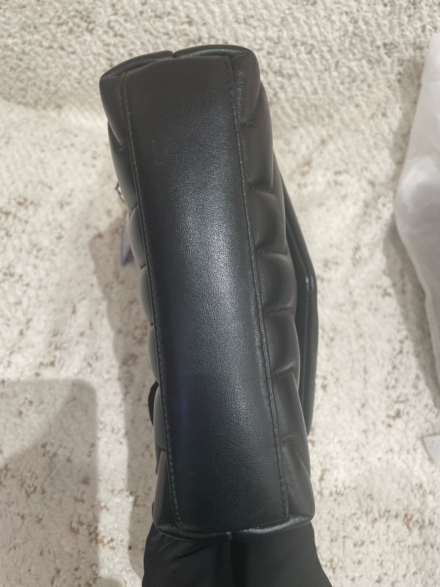 Saint Laurent - Loulou - Leather - Black - (mini)