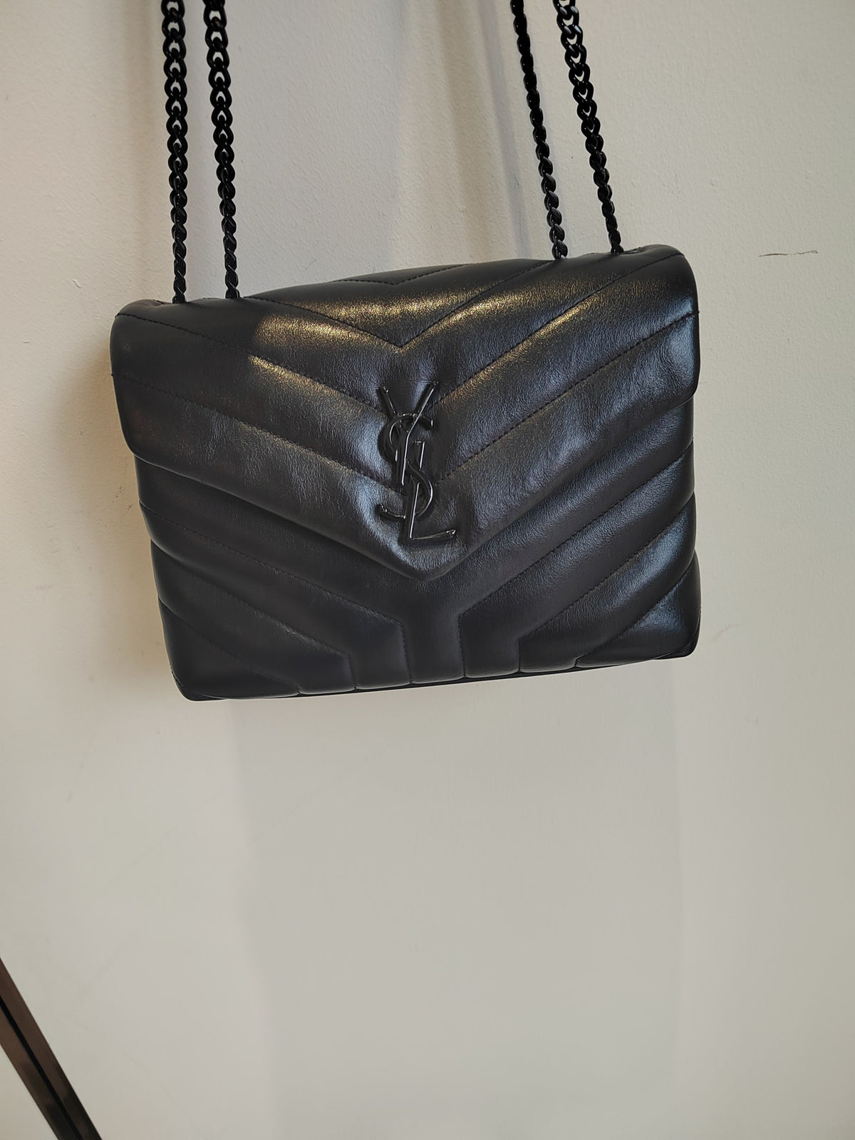 Saint Laurent - Loulou - Leather - Black - (small)