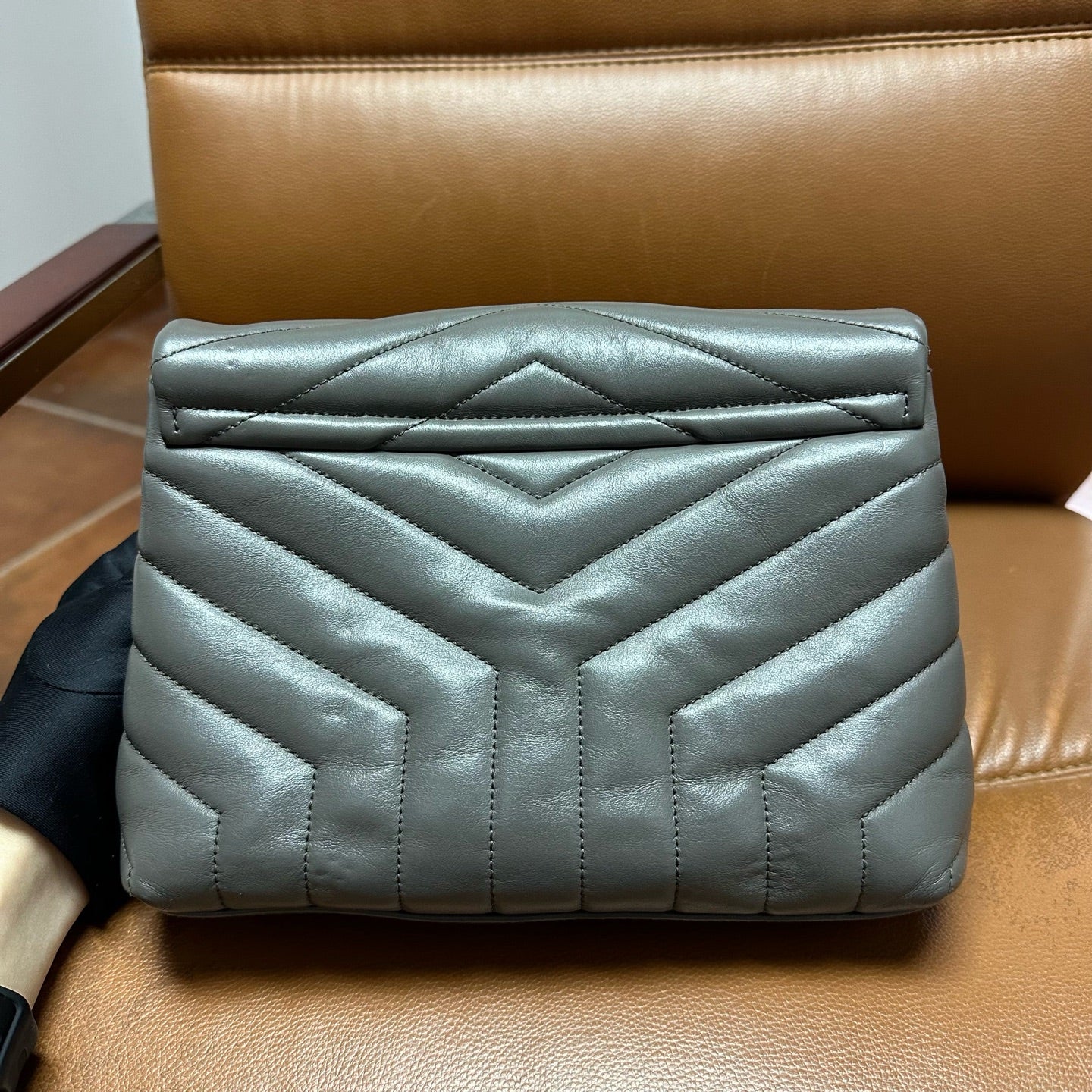 Saint Laurent - Loulou - Leather - Grey - (small)