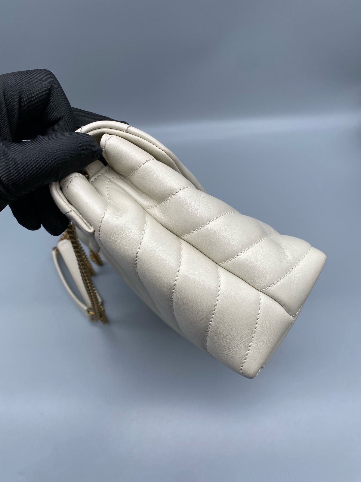 Saint Laurent - Loulou - Leather - White - (small)