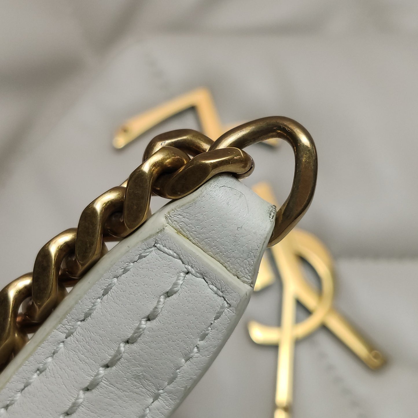 Saint Laurent - Loulou - Leather - White - (small)