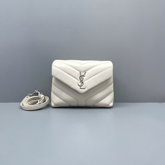 Saint Laurent - Loulou Mini - Lambskin leather - White - (mini)