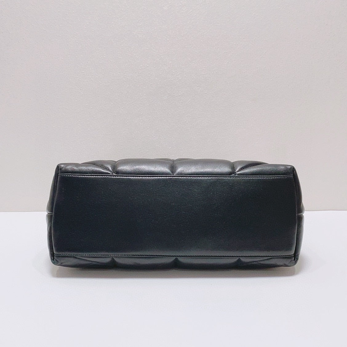 Saint Laurent - LouLou Puffer Bag - Leather - Black - (medium)