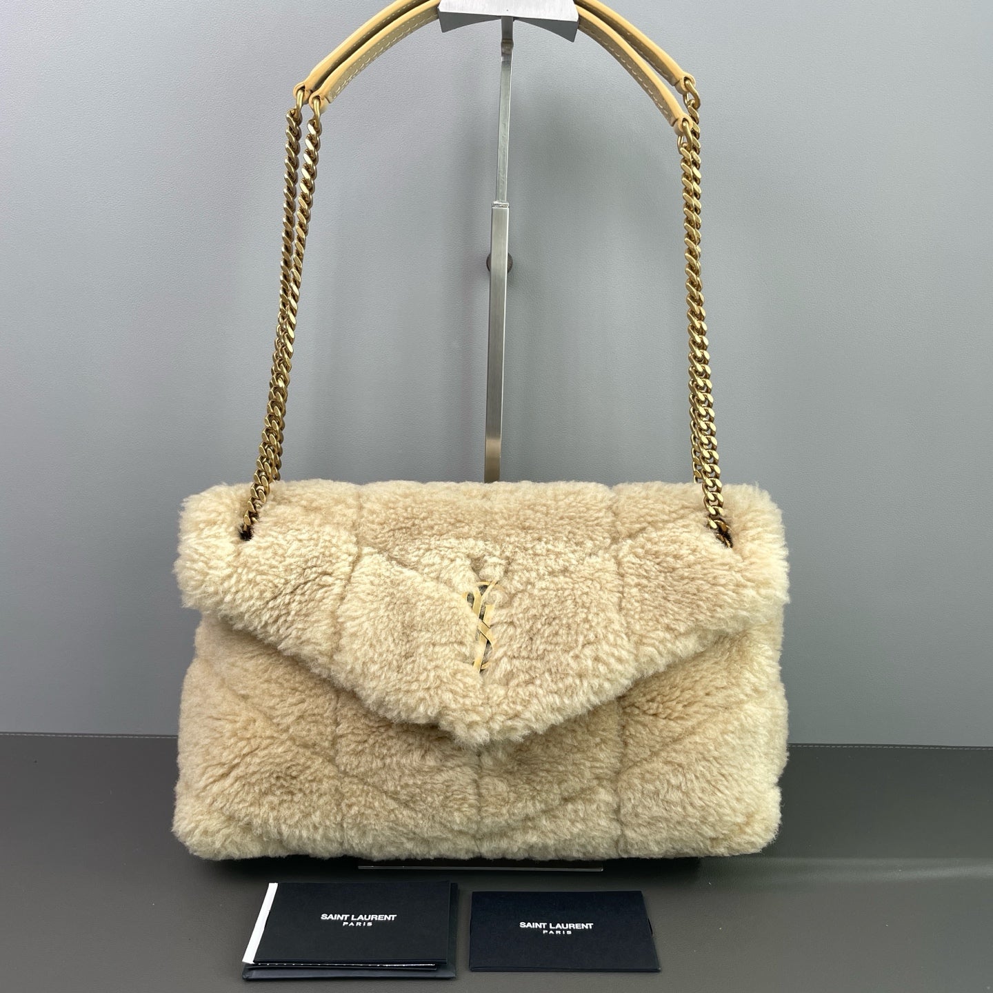 Saint Laurent - Loulou Puffer - Fur - Other - Beige - (small)