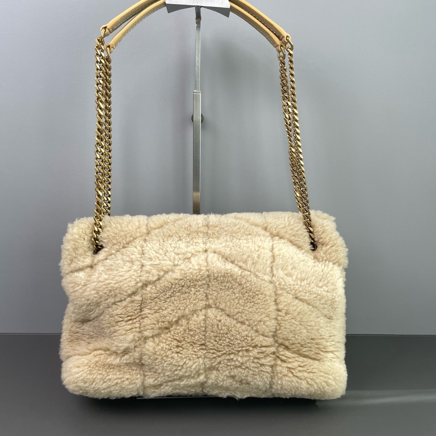 Saint Laurent - Loulou Puffer - Fur - Other - Beige - (small)