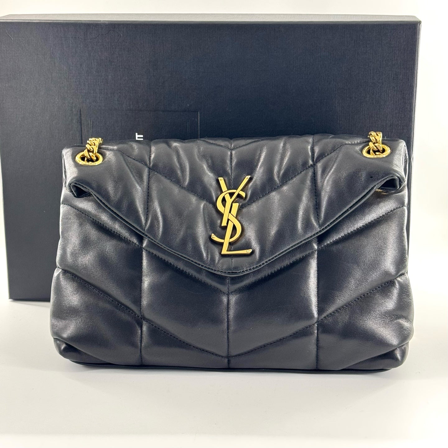Saint Laurent - Loulou Puffer - Lambskin leather - Black with Gold-Tone Hardware - (Small)
