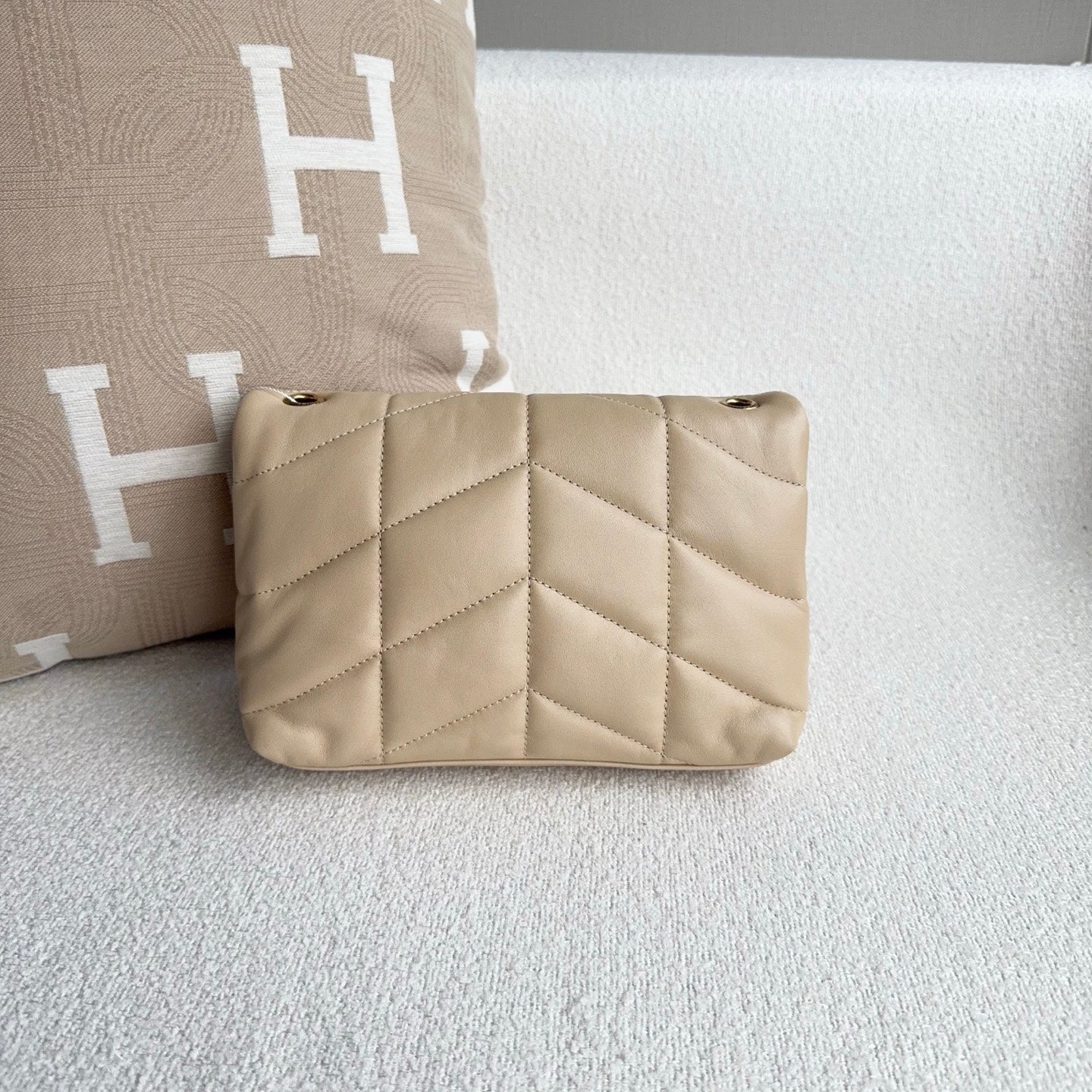 Saint Laurent - LouLou Puffer - Leather - Beige - (small)