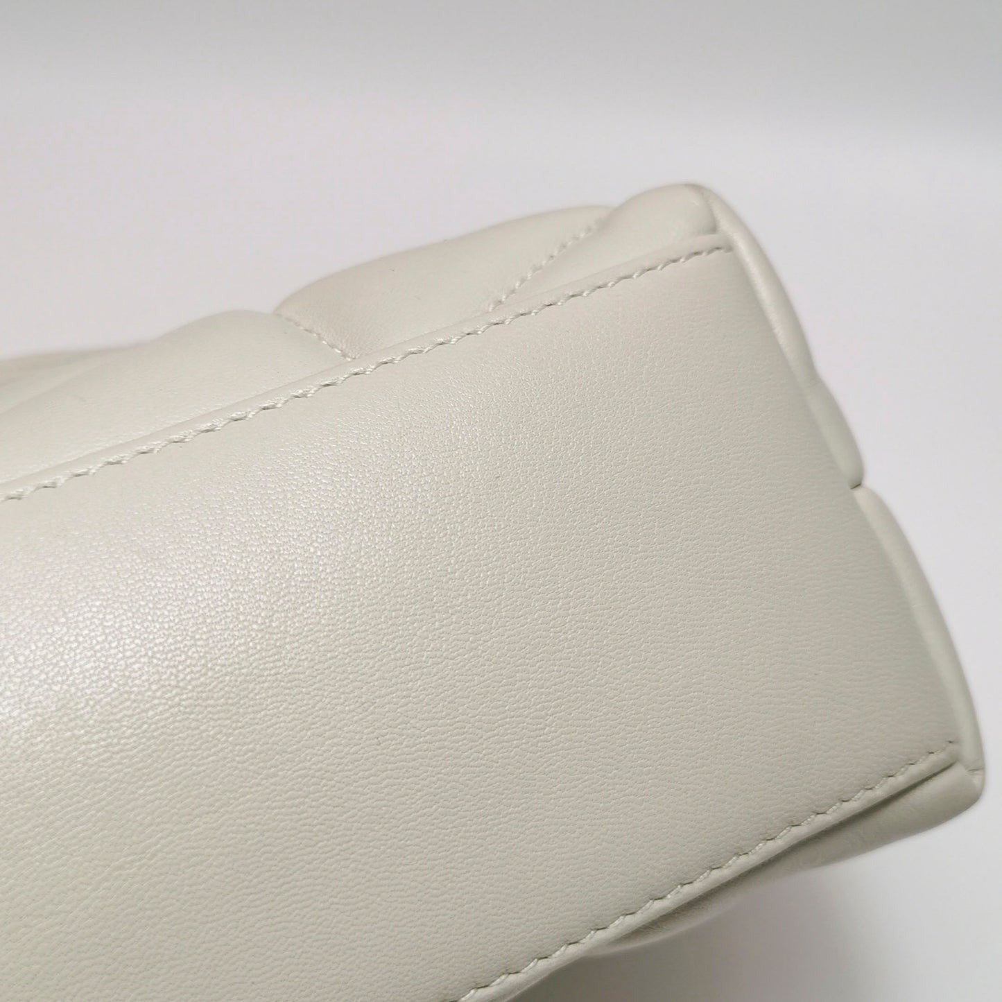 Saint Laurent - LouLou Puffer - Leather - Beige - (Small)