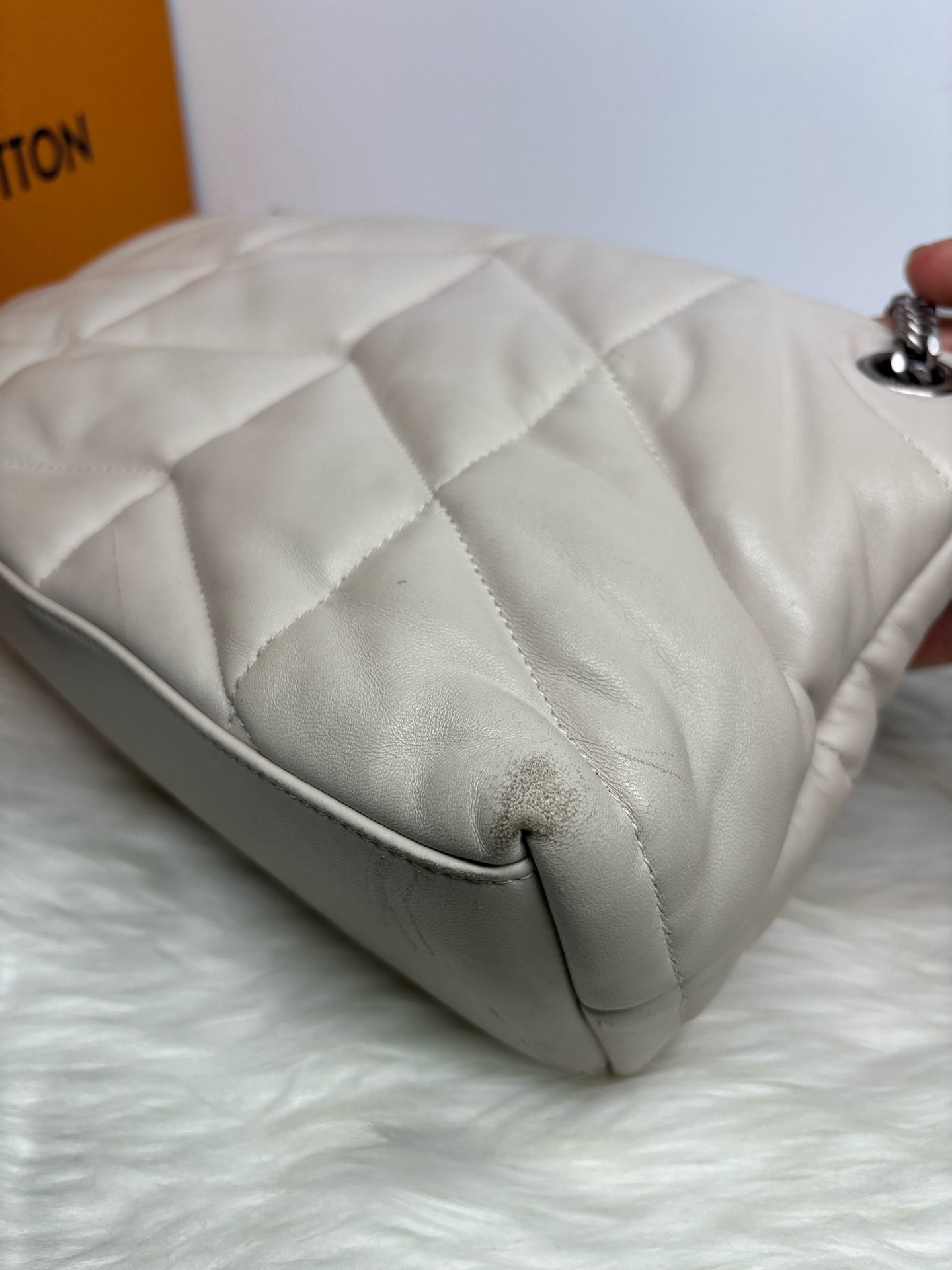 Saint Laurent - Loulou Puffer - Leather - Beige - (small)