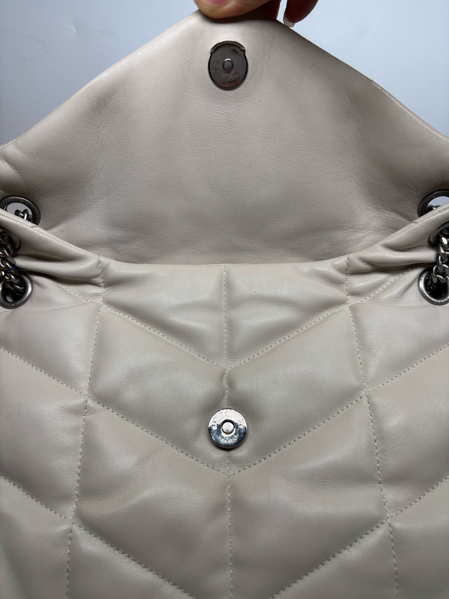 Saint Laurent - Loulou Puffer - Leather - Beige - (small)