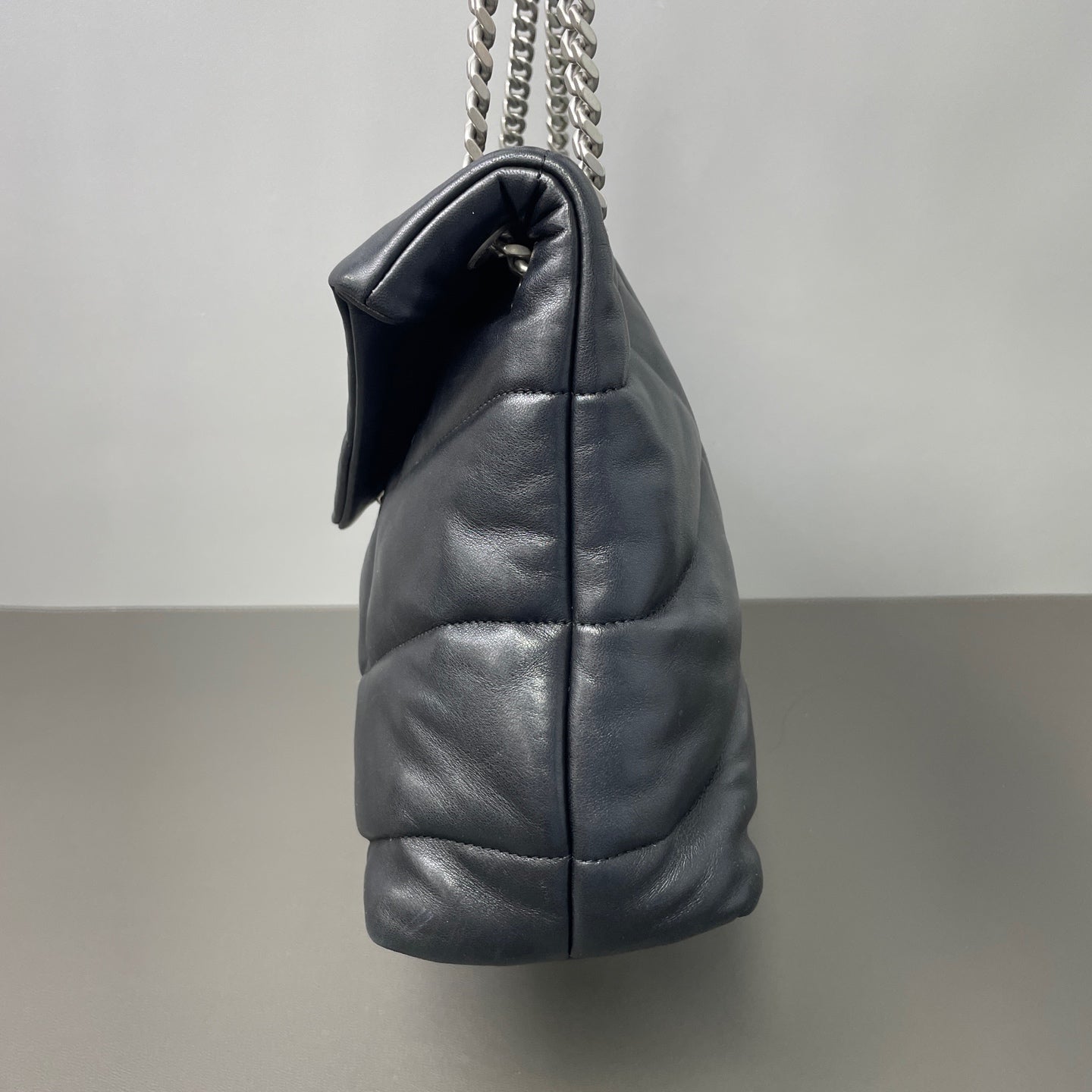 Saint Laurent - Loulou Puffer - Leather - Black - (medium)