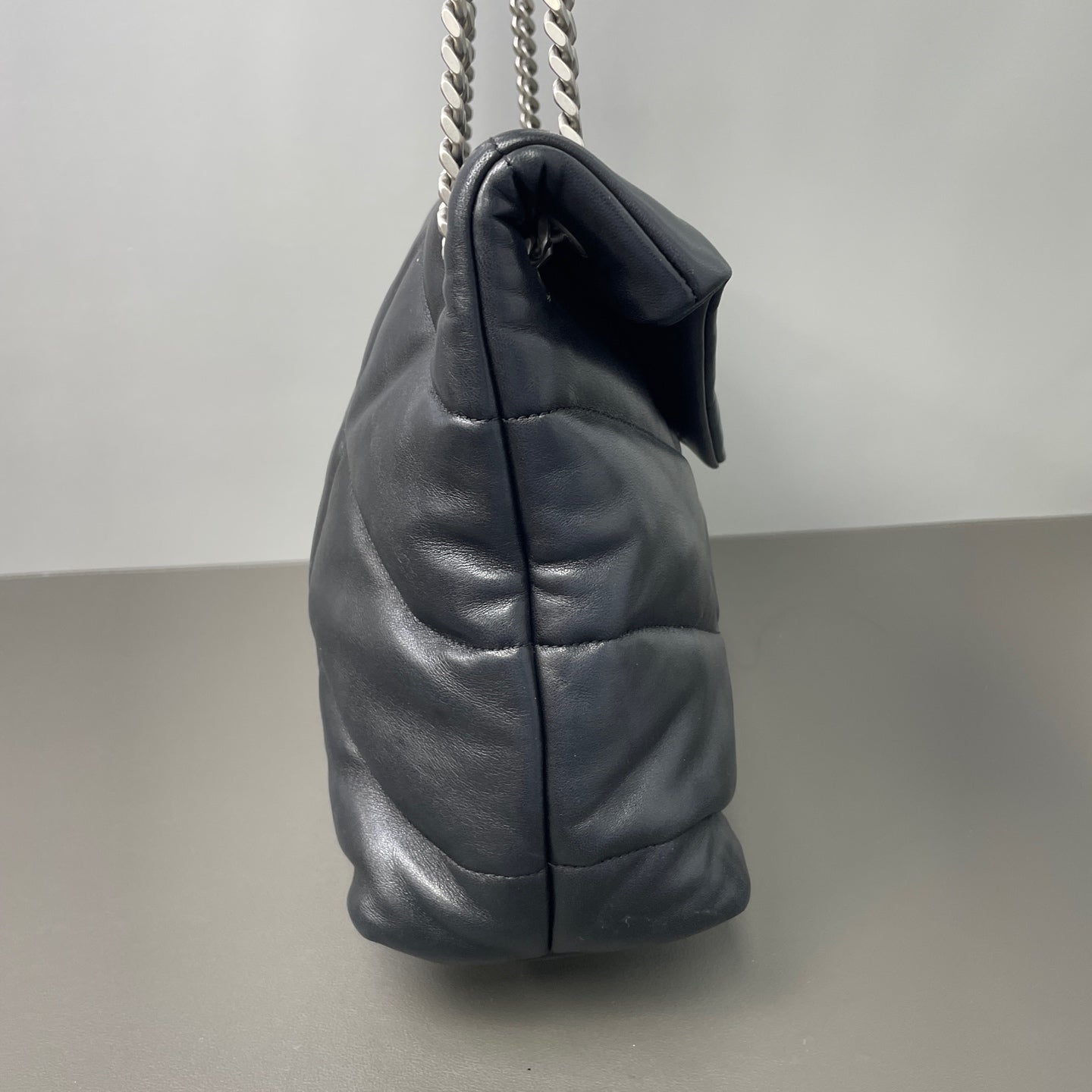 Saint Laurent - Loulou Puffer - Leather - Black - (medium)