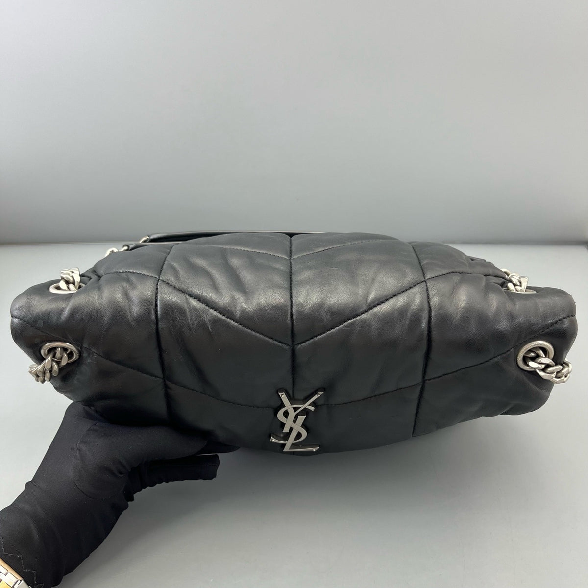 Saint Laurent - Loulou Puffer - Leather - Black - (medium)
