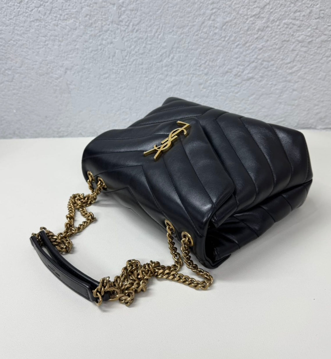Saint Laurent - Loulou Puffer - Leather - Black - (Small)