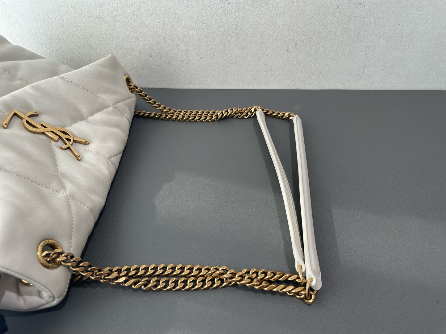 Saint Laurent - Loulou Puffer Small - Leather - White - (Small)