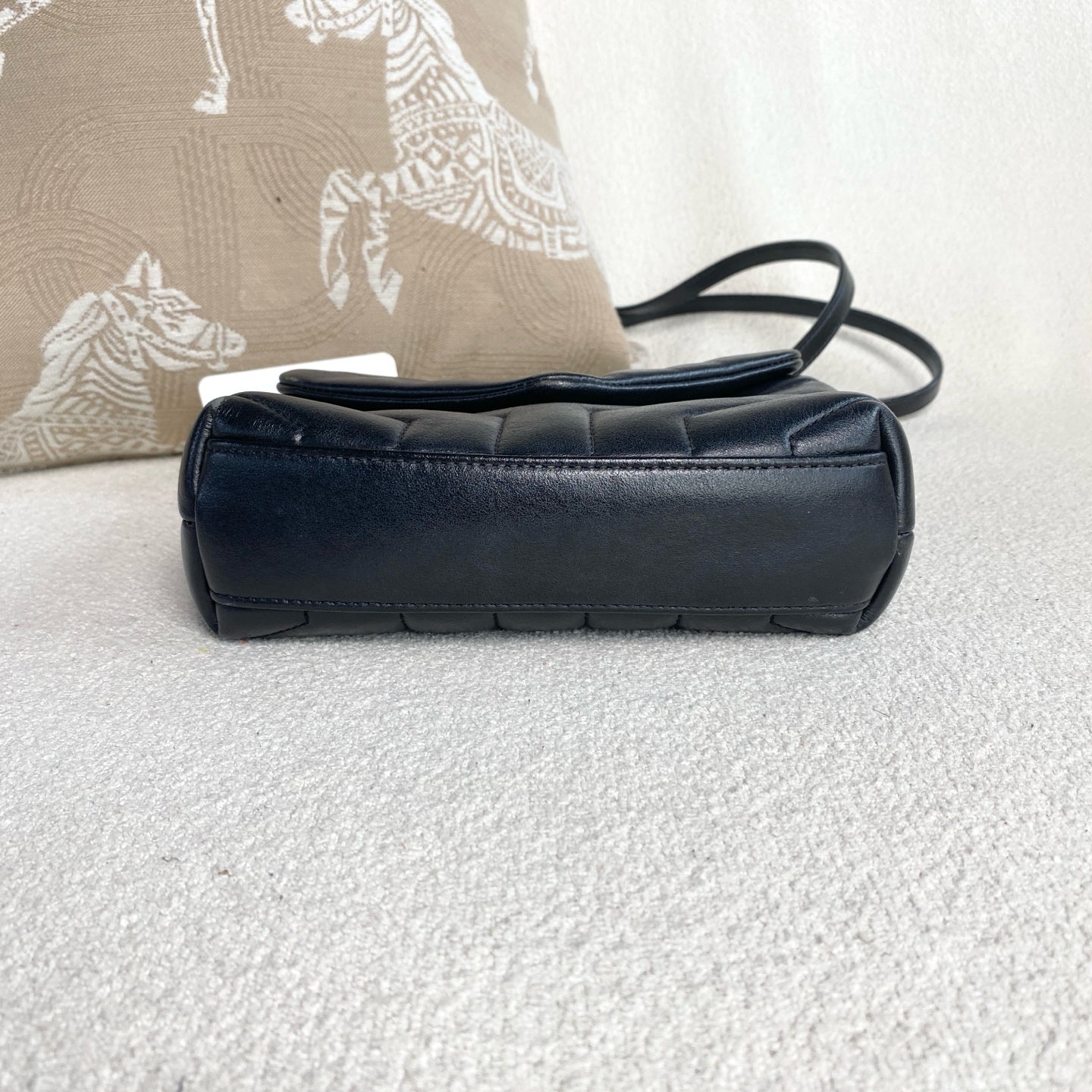 Saint Laurent - Loulou Toy Bag - Cowhide leather - Black with Gold-Tone Hardware - (mini)