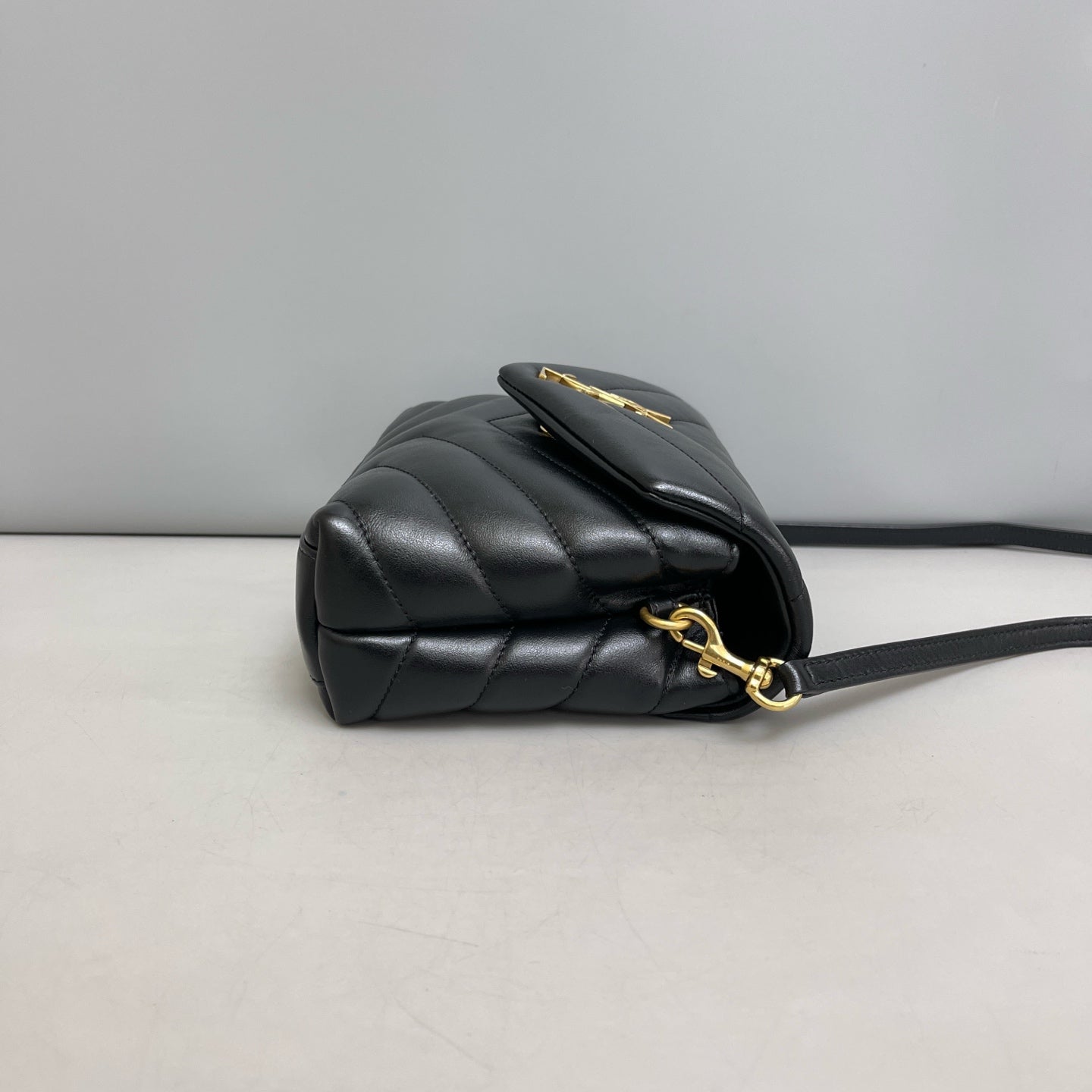 Saint Laurent - Loulou Toy - Leather - Black - (small)
