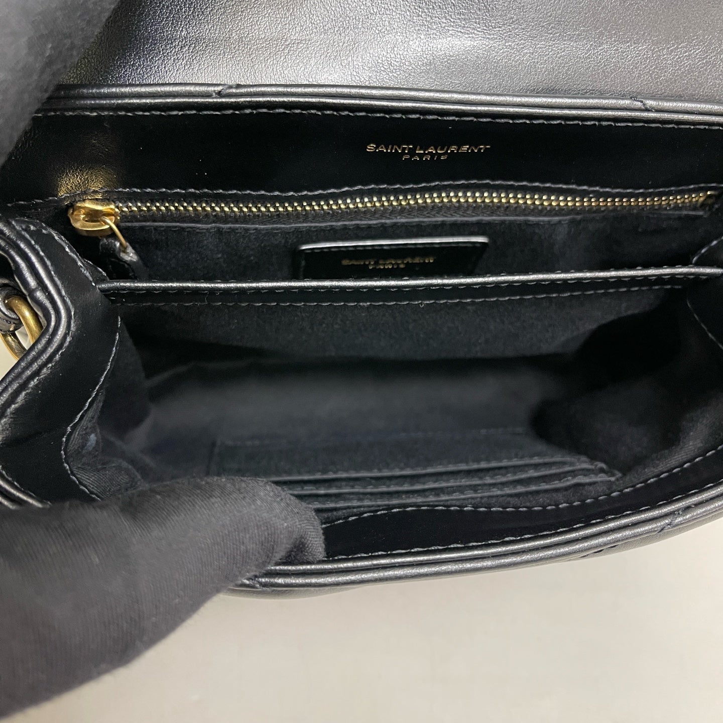 Saint Laurent - Loulou Toy - Leather - Black - (small)