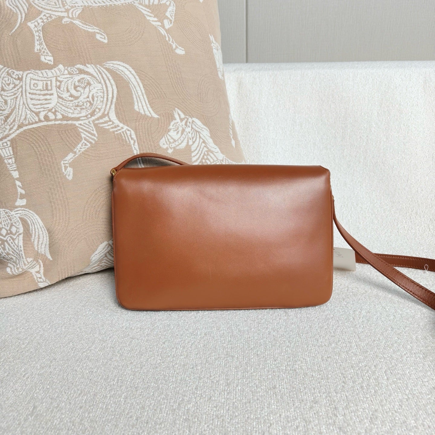 Saint Laurent - Maillon Crossbody Bag - Leather - Brown - (small)