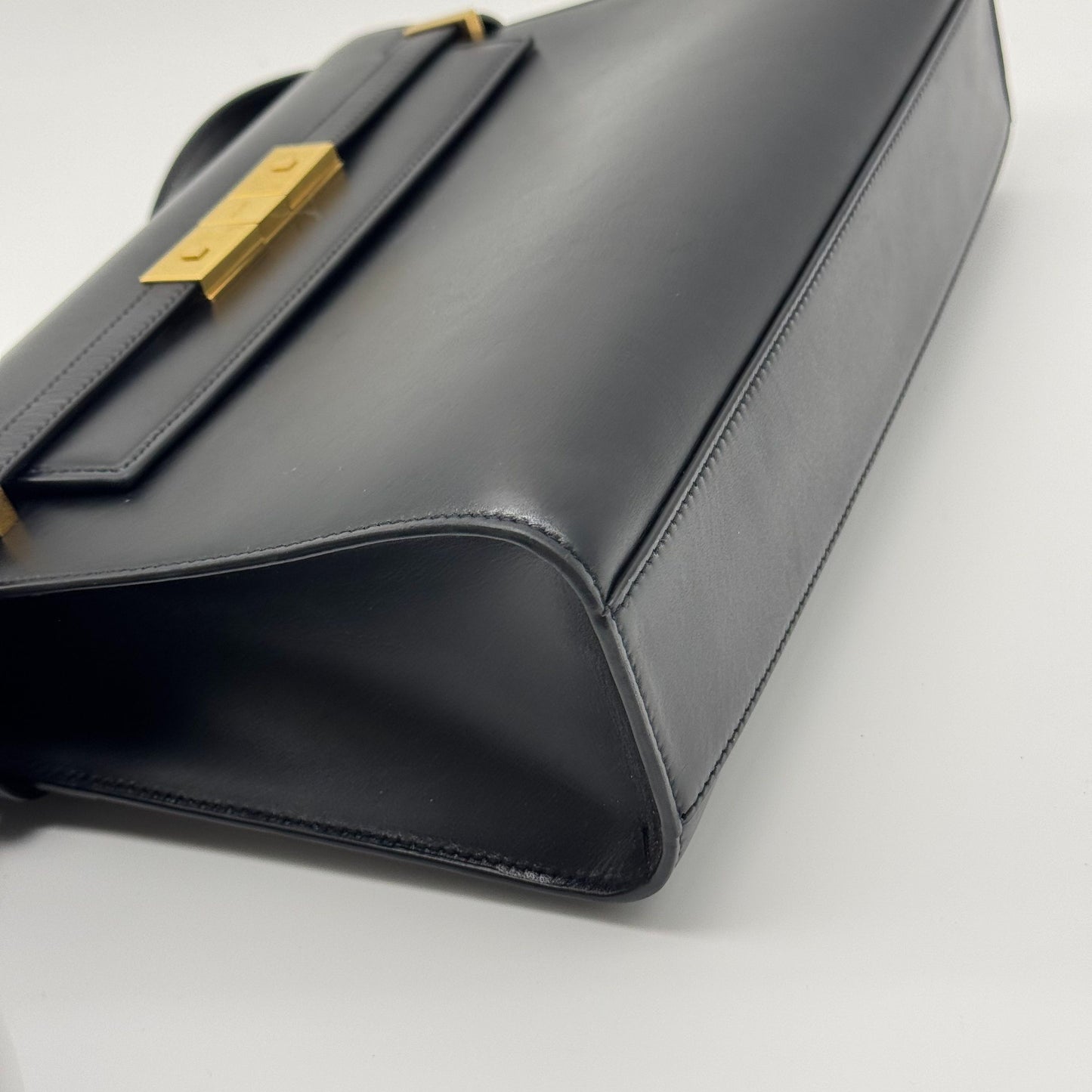 Saint Laurent - Manhattan - Leather - Black