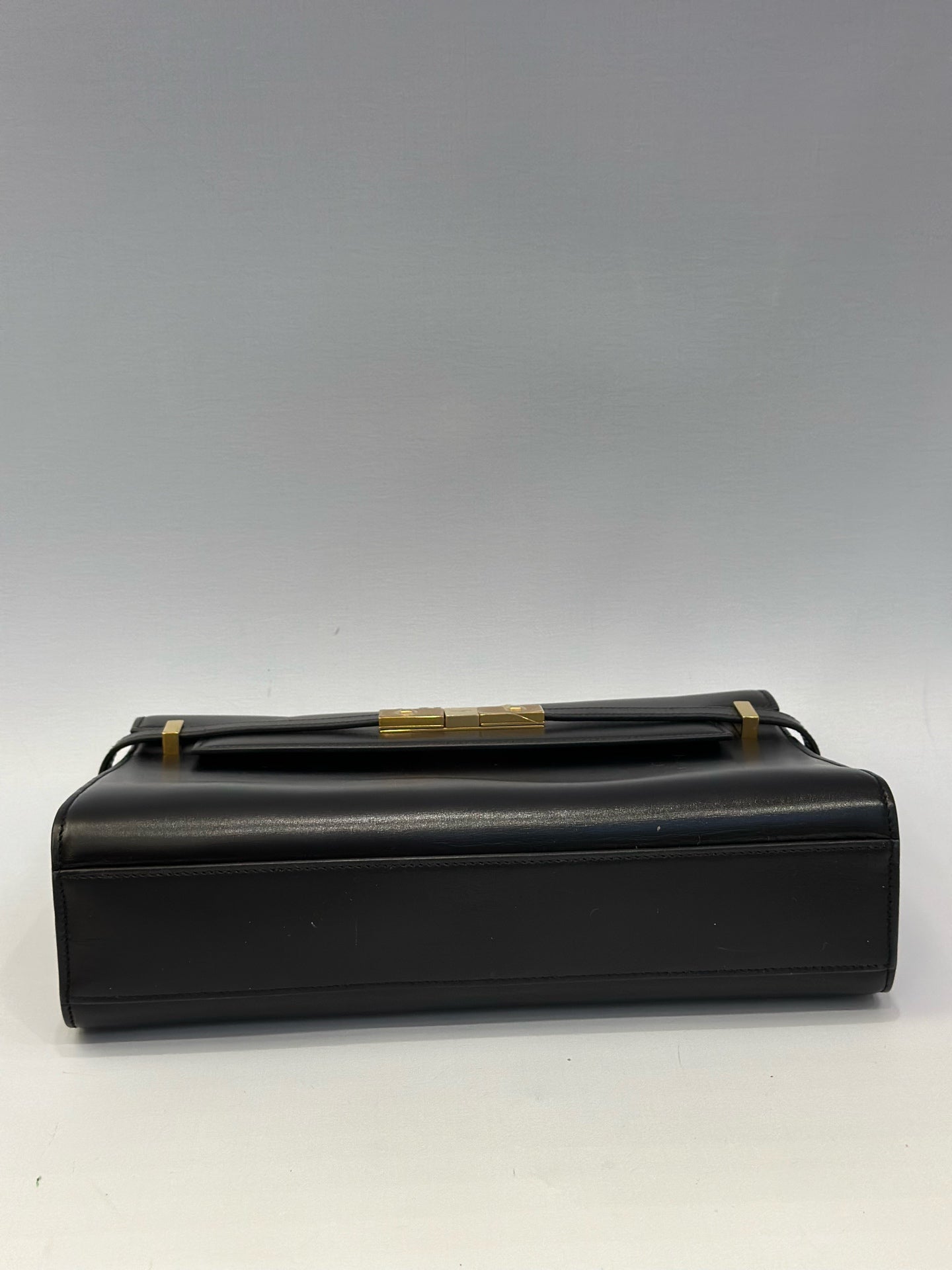 Saint Laurent - Manhattan Box - Leather - Black - (Medium)
