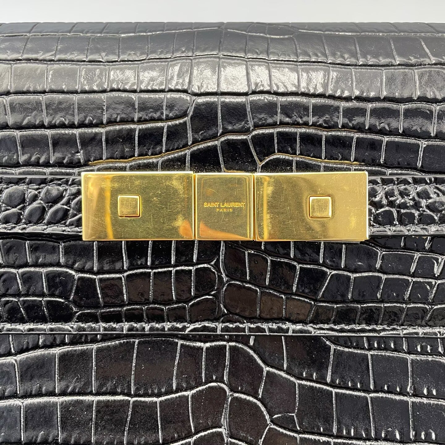 Saint Laurent - Manhattan - Croc-embossed leather - Black with Gold-Tone Hardware - (Medium)