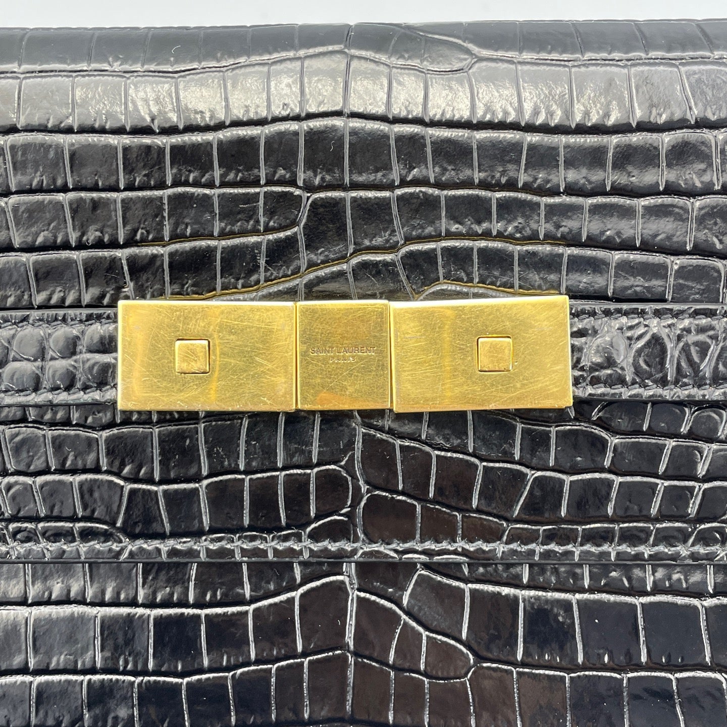 Saint Laurent - Manhattan - Crocodile-embossed leather - Black - (small)