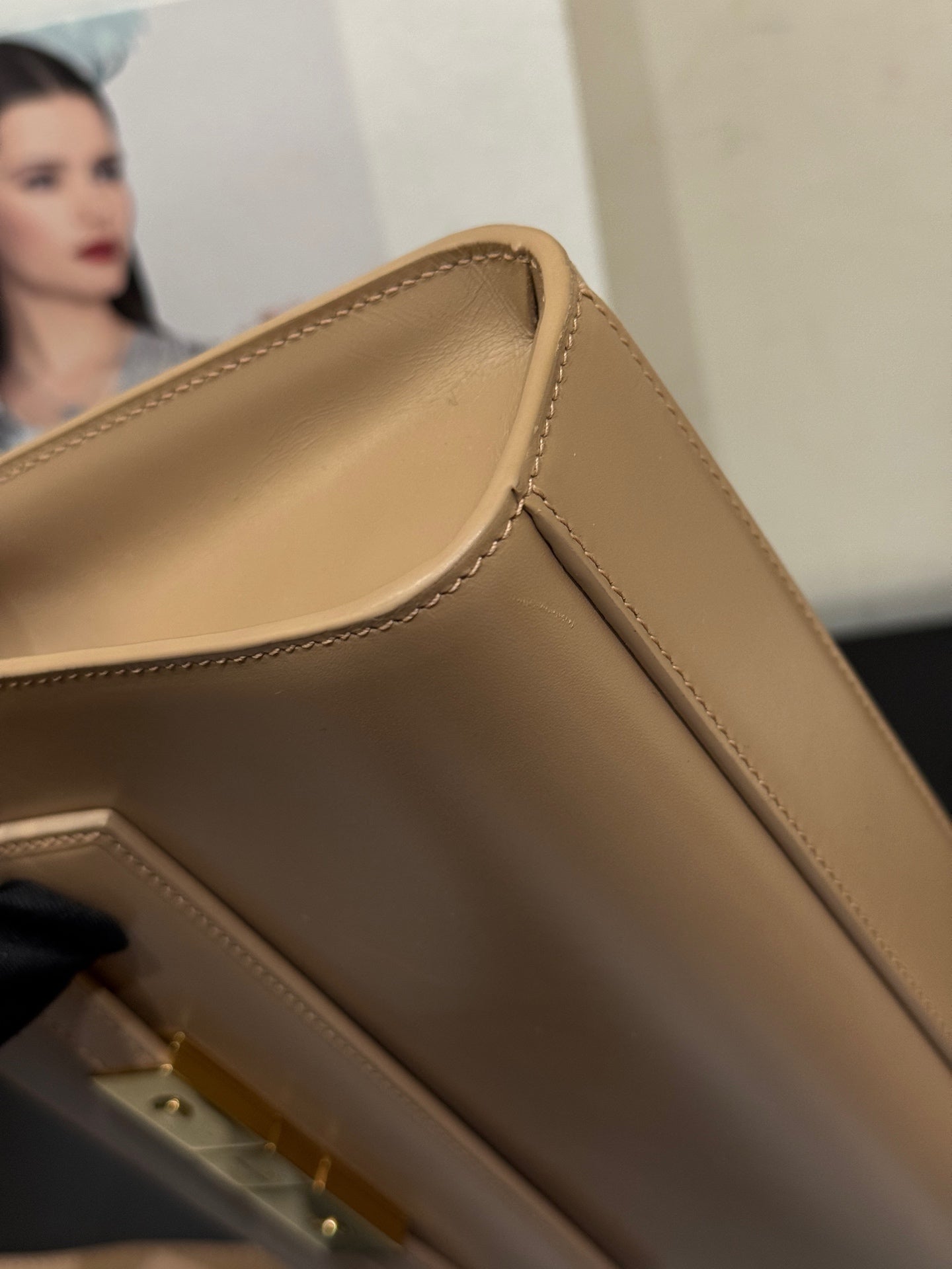 Saint Laurent - Manhattan - Leather - Beige - (mini)