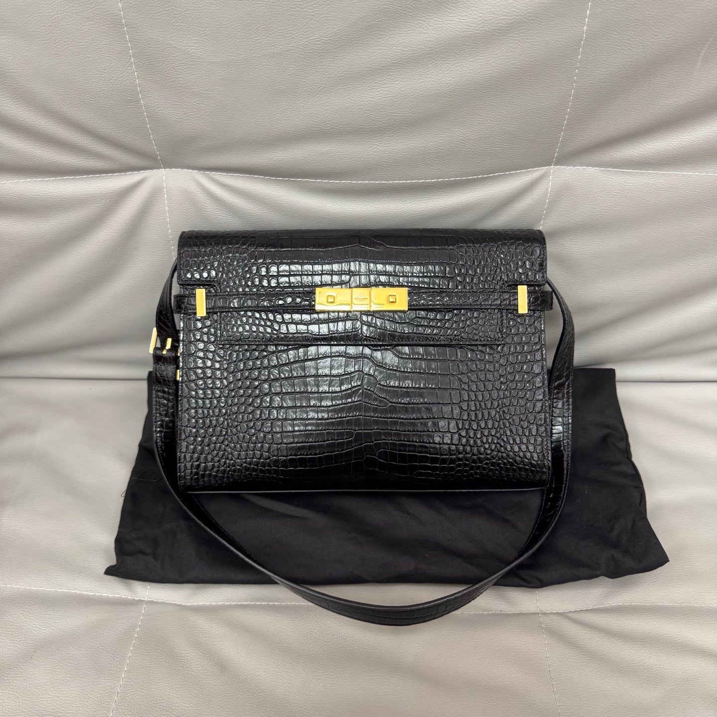 Saint Laurent - Manhattan - Leather - Black - (medium)